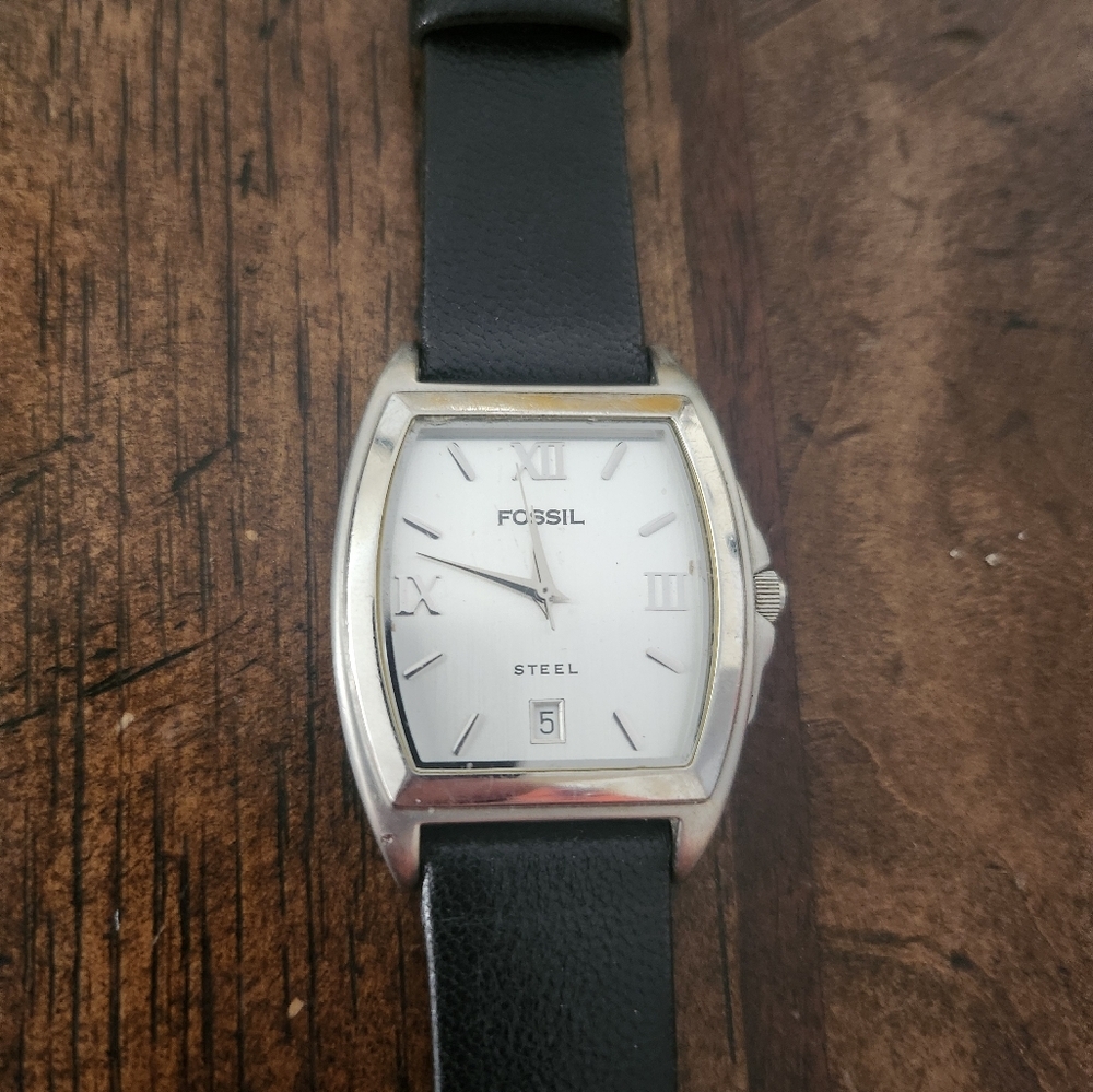 Fossil watch